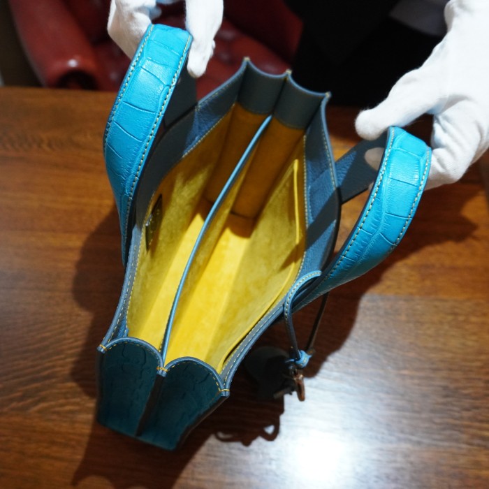 クロコダイルちょい持ち革ミニトートバッグ